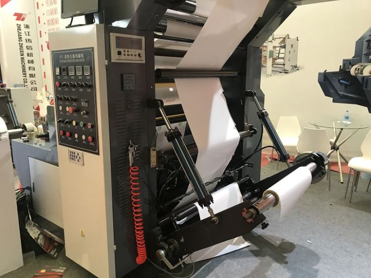 High Speed Four Color Flexo Printing Machine High Speed Four Color Flexo Printing Machine