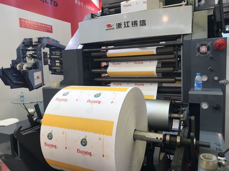 High Speed Four Color Flexo Printing Machine High Speed Four Color Flexo Printing Machine